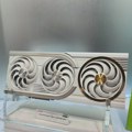 Colorful RTX 5090 D v2 Arcanix: dual 16-pin i OC matična
