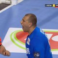 Dejan Milosavljev napravio čudo u polufinalu Lige šampiona: Srbin spustio roletnu i srušio prvaka Evrope