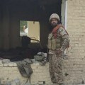 Zvaničnici: Najmanje 11 poginulih u bombaškom napadu na policijski punkt u Pakistanu