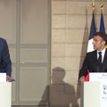 To je pitanje sudbinskog opstanka srpskog naroda na KiM! Vučić u Parizu govorio o Kurtijevom zulumu