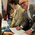 Vesić na Vračaru potpisao podršku listi SNS za izbore za Skupštinu ove gradske opštine