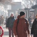 Ujutru veoma hladno, temperatura do minus 13 stepeni, tokom dana pretežno sunčano