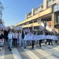 Okupljanje studenata sutra ispred pozorišta u Leskovcu – protest u dva čina