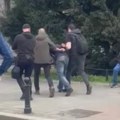 Incident na protestu: Muškarac pretio bombama kod Glavne pošte