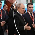 Putin srdačno ispratio Vučića: "Sutra svi željno iščekuju Paradu pobede"