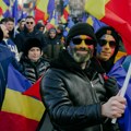 Rumunija podeljena između lokalnog Trumpa i favorita evropskih elita