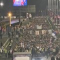 Zatvoren most "Gazela": Počelo okupljanje ispred Železničke stanice Beograd centar na Prokopu