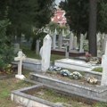 (Uznemirujuće) haos u BiH: Zbog svinjske glave prekinuto obeležavanje godišnjice muslimanske brigade (foto)