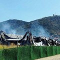 Izgoreo poznati market u Vršcu: Vatra izbila oko ponoći, dim još kulja iz ruševina