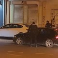 Policija traga za vozačem audija širom Beograda! Pokrenut Vihor: Iz njega ranjen muškarac u Železniku, pa krvav ušetao u…