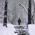 Još jedna zima bez grudvanja, sankanja, sneška: Gde je nestao snežni pokrivač u Beogradu?