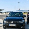 Policajci spasili život čoveku nakon što ga je ujela zmija
