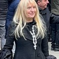 Vesna de Vinča slavi rođendan Zbog svećica na torti svi u čudu, brojka nema veze sa njenom krštenicom