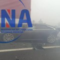 Vozila smrskana i razbacana po autoputu: Težak lančani sudar na deonici Lučani - Požega, saobraćaj u prekidu (FOTO)