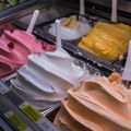 "Svašta prave, bućkaju..." Pitali smo građane da li kupuju sladolede nakon što je inspekcija upala u poslastičarnice i uvela…