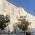 Skele ponovo na Mitrovačkoj gimnaziji: Zgradu je pre skoro 100 godina gradila porodica koja je ostavila veliki trag u gradu