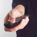 BIRODI: Umesto izveštavanja, televizije u izbornim hronikama emituju političke spotove