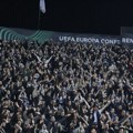 Navijači PAOK-a dočekali Hajduk uz "Srbija, Srbija"