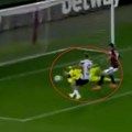 Vanja Milinković-Savić primio ludački gol, ovako nešto se stvarno ne viđa često, Srbina ipak pogledala sreća
