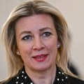 "Nadam se da se nisu potukli kao Makronovi": Zaharova o oprečnim izjavama iz Nemačke o oružju za Kijev