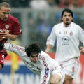 "Navijači su mu upali u kuću i stavili nož pod grlo, pitali su ga da li se sprda sa klubom"