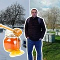 Izazovna sezona za pčelara Igora Laćarca iz Sremske Mitrovice: Kad omanu bagrem i lipa, med stigne sa sremskih livada