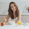 Želite da budete siti i puni energije? Ove tri namirnice izbegavajte za doručak