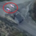 Rusi se sprdaju sa Amerikancima i Ukrajincima: Pogledajte šta voze na zaporoškom frontu (video)