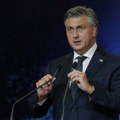 Plenković: Isticanje ustaške zastave neprihvatljivo i kažnjivo