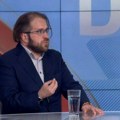 Политиколог Гогић: Требало би да се јави Вучић и одговори на питања у вези са укидањем суда ОВК