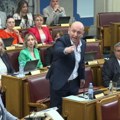 Knežević prosuo DPS: Ako ste moralne gromade, raskinite koaliciju sa Bošnjacima u Bijelom Polju, jer vam oni sad ne valjaju