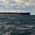 Iran razmatra zatvaranje Hormuskog moreuza