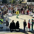 Tradicionalni maskenbal na Trgu partizana (VIDEO)
