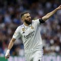 Benzema se vraća u Evropu?
