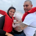 Darko i Katarina Lazić napustili Srbiju: Otišli sa ćerkom u toplije krajeve, voze se brodom i jedu morske plodove (Foto)