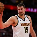 (VIDEO) Jokić još može da zapanji: Pâs sezone!