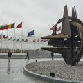Rojters: Interni mejl Pentagona navodi moguću opciju o suspendovanju Španije iz NATO