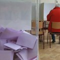 Studenti u blokadi: Menjaju izgled biračkih mesta da omoguće neometano slikanje listića i pritiske