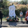 Kragujevac: Polaganjem venaca u Ilićevu, Maršiću i Grošnici obeležena Tri oktobra