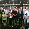 Vučić: Osećam se kao na najboljem stadionu u Engleskoj