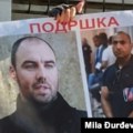 Skup podrške inspektorima koji su otkrili slučaj 'Jovanjica' ispred suda u Beogradu