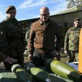 U nikincima predato novo naoružanje i vojna oprema Ministar Vučević uveren da će operativna sposobnost Vojske Srbije biti…