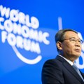 Kineski premijer u Davosu: „Potrebno je uspostaviti ‘crvene linije’ za veštačku inteligenciju“
