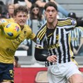 Juventus i Đenova bez golova, Vlahović isključen pre kraja meča