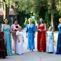 U haljinama Marijane Romanov svaka žena je prava dama (FOTO)