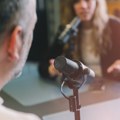 Influenseri najveća globalna pretnja po tačnost informacija, u Srbiji političari