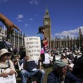 Broj uhapšenih na protestu Palestinske akcije u Londonu porastao na više od 450