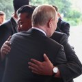 "Uništili sve tragove njegovog prisustva" Agenti Severne Koreje uklonili otiske svog vođe posle sastanka sa Putinom u Pekingu…