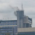 Gori zgrada EPS-a u Novom Sadu