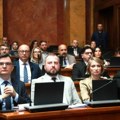 Usvojene izmene izbornih zakona, opozicija nije bila u sali